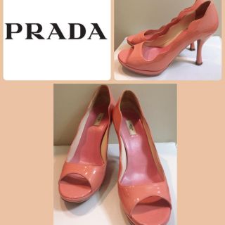 プラダ(PRADA)のプラダ♡フラワーカッティング ピンク パンプス♡(ハイヒール/パンプス)