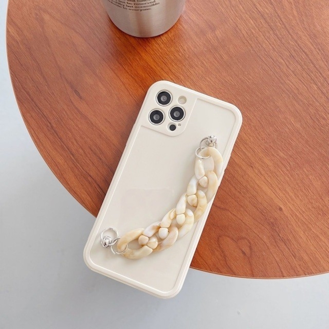 iphone 13pro ベージュ 無地フレーム 大理石チェーンブレスレット  スマホ/家電/カメラのスマホアクセサリー(iPhoneケース)の商品写真