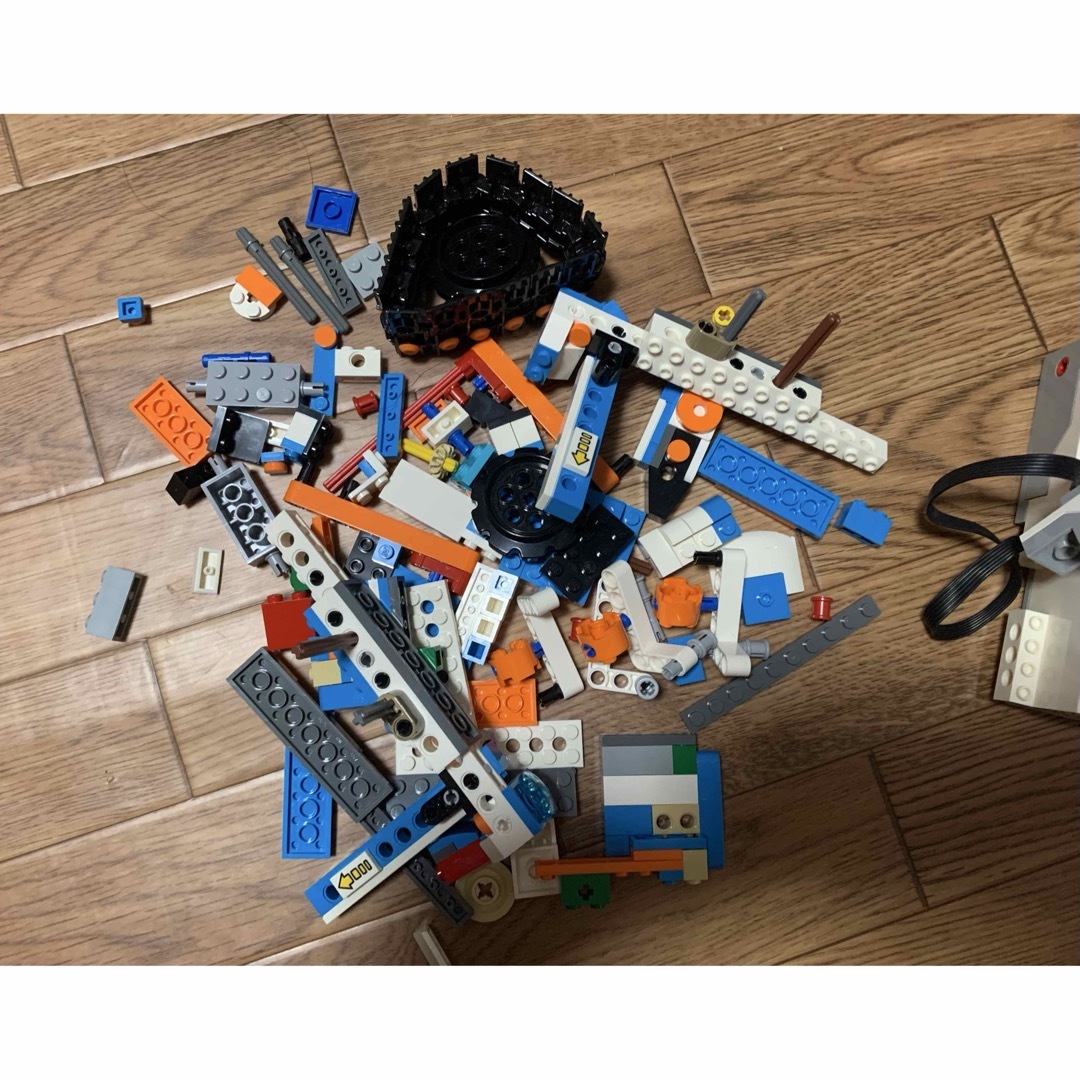 Lego(レゴ)のLEGO ブースト 正規品 ムーブハブ/センサー/モーター おまけ付き キッズ/ベビー/マタニティのおもちゃ(知育玩具)の商品写真
