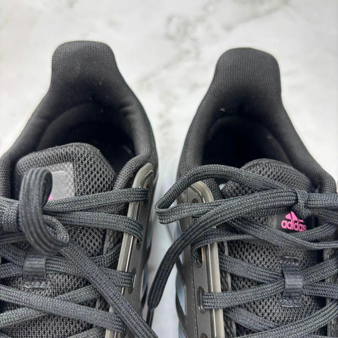 【新品】adidas アディダス メッシュ素材 スニーカー 24.0 adidas - アディダス スニーカー 24.0㎝ ホワイト メッシュ