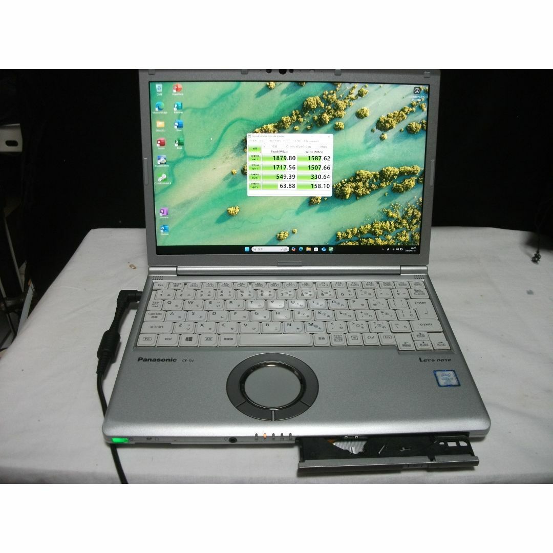 パナソニック✨カメラ付超速小型ノートパソコン✨windows11✨i5-8世代！ Lenovo - Windows11✨️カメラ付き小型ノートパソコン/SSD/すぐ