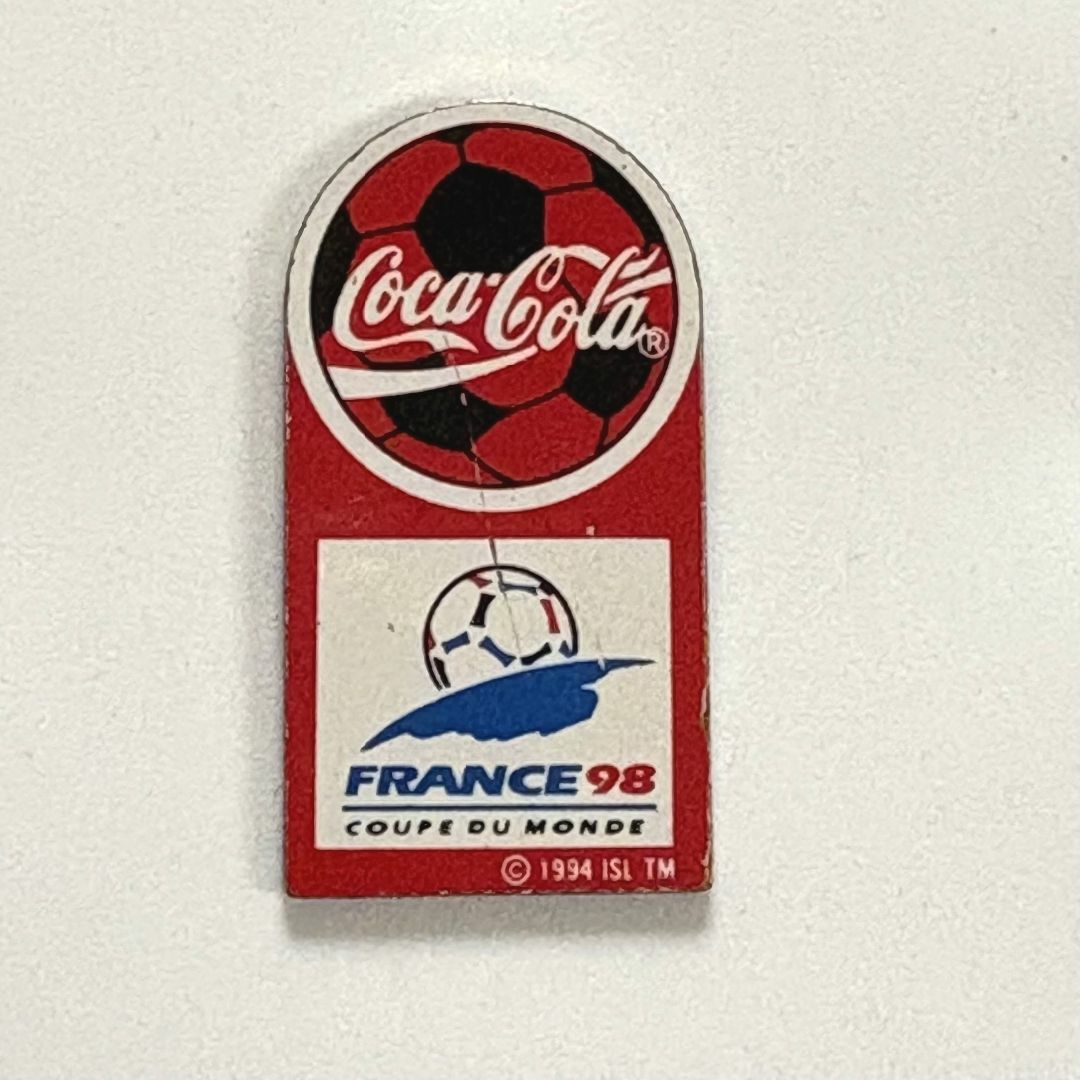 ★40309 サッカー フランスワールドカップ ピンズ ピンバッジ 6個セット エンタメ/ホビーの美術品/アンティーク(その他)の商品写真
