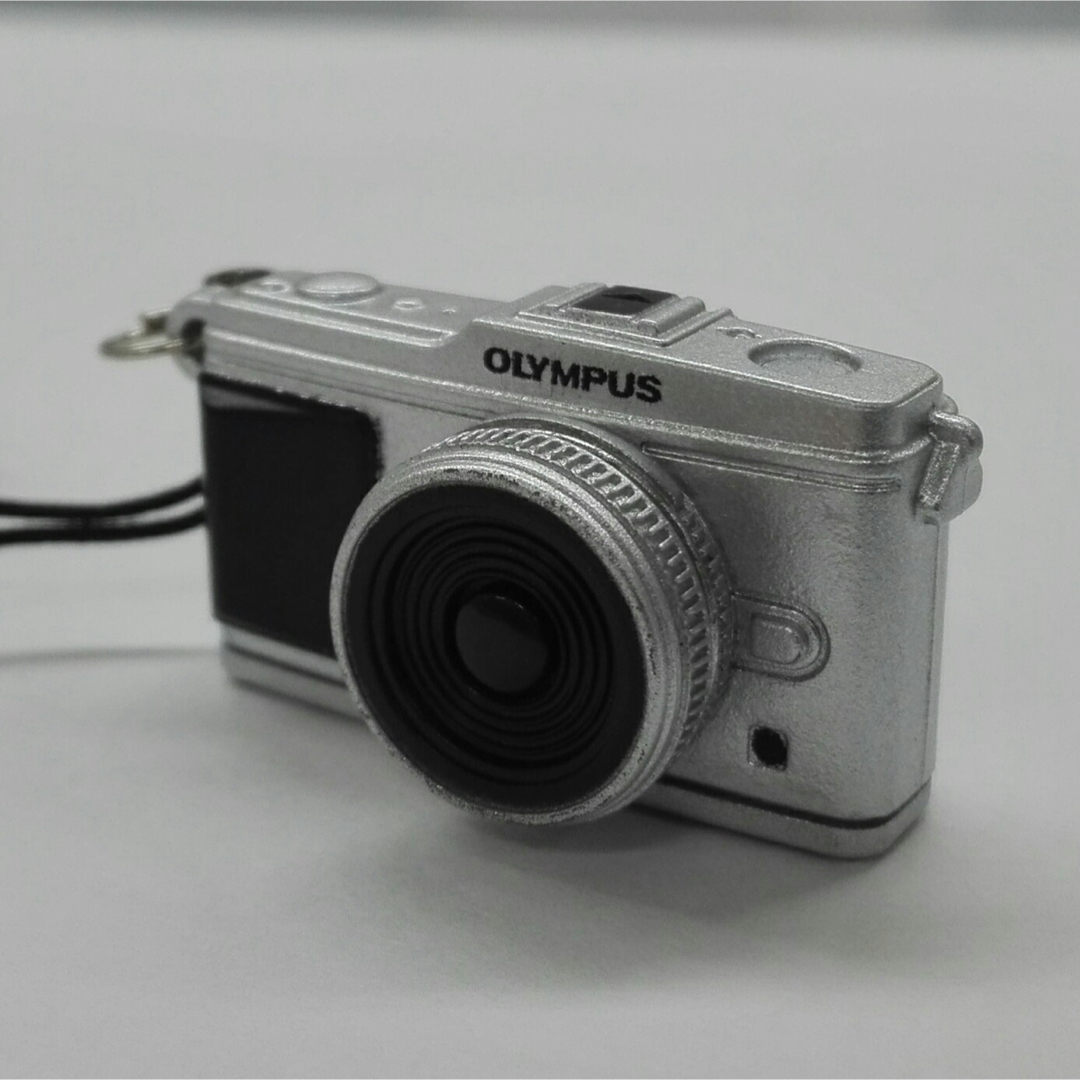 【お得!値下げ歓迎】OLYMPUS カメラキーホルダー(2機種×12箱セット) OLYMPUS - 【OLYMPUS】ミニチュアカメラキーホルダー(2機種1