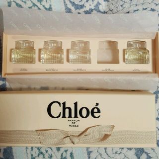 クロエ(Chloe)のミニ香水セット(香水(女性用))