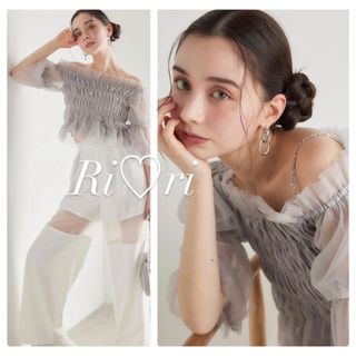 リエンダ(rienda)のシアーオフショルショートスリーブBL(シャツ/ブラウス(半袖/袖なし))