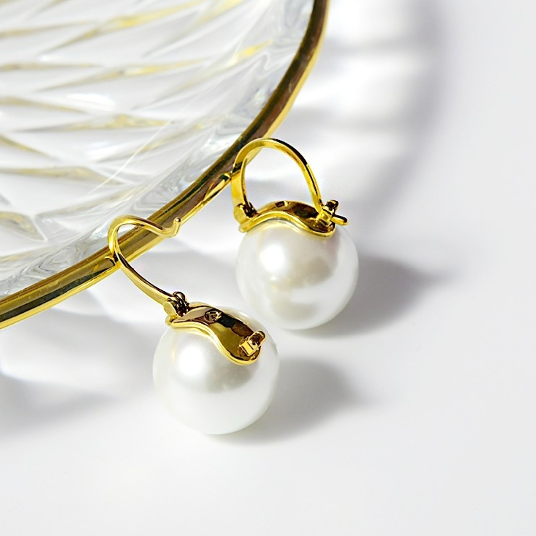 kate spade NEW YORK(ケイトスペードニューヨーク)の【新品☆本物】ケイトスペード 一粒パールドロップピアス レディースのアクセサリー(ピアス)の商品写真