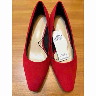ジーユー(GU)のマシュマロ ローヒールパンプス　24.5cm(ハイヒール/パンプス)