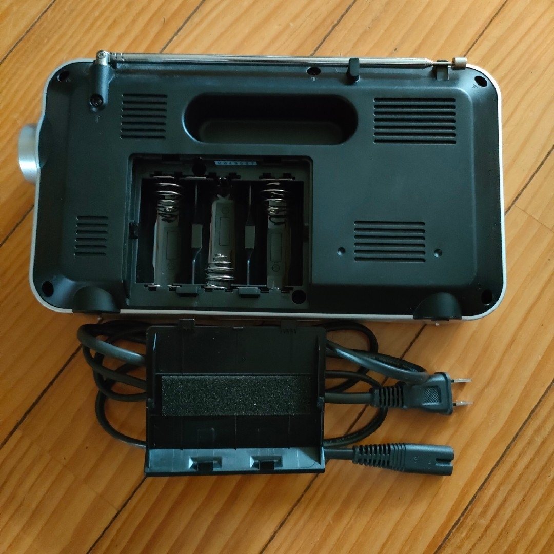 SONY PLLシンセサイザーラジオ スマホ/家電/カメラのオーディオ機器(ラジオ)の商品写真