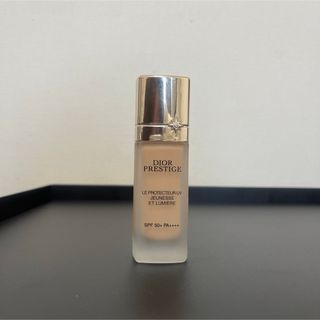 ディオール(Dior)のDIOR プレステージ　ホワイト　ル　プロテクター　UV ルミエール　BB 01(BBクリーム)