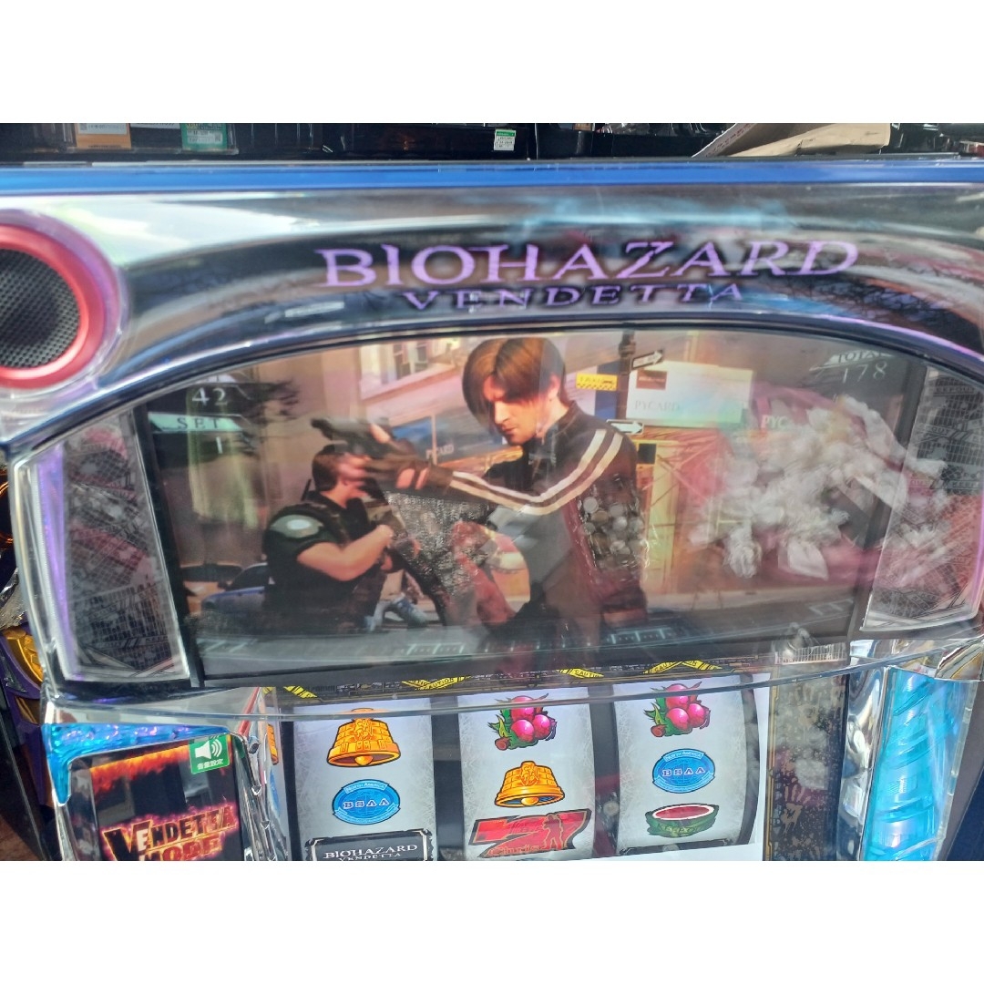 スマスロバイオハザード ヴェンデッタ 実機 エンタメ/ホビーのテーブルゲーム/ホビー(パチンコ/パチスロ)の商品写真