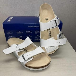 BIRKENSTOCK - 【新品】BIRKENSTOCK アリゾナ ホワイト　23.0cm
