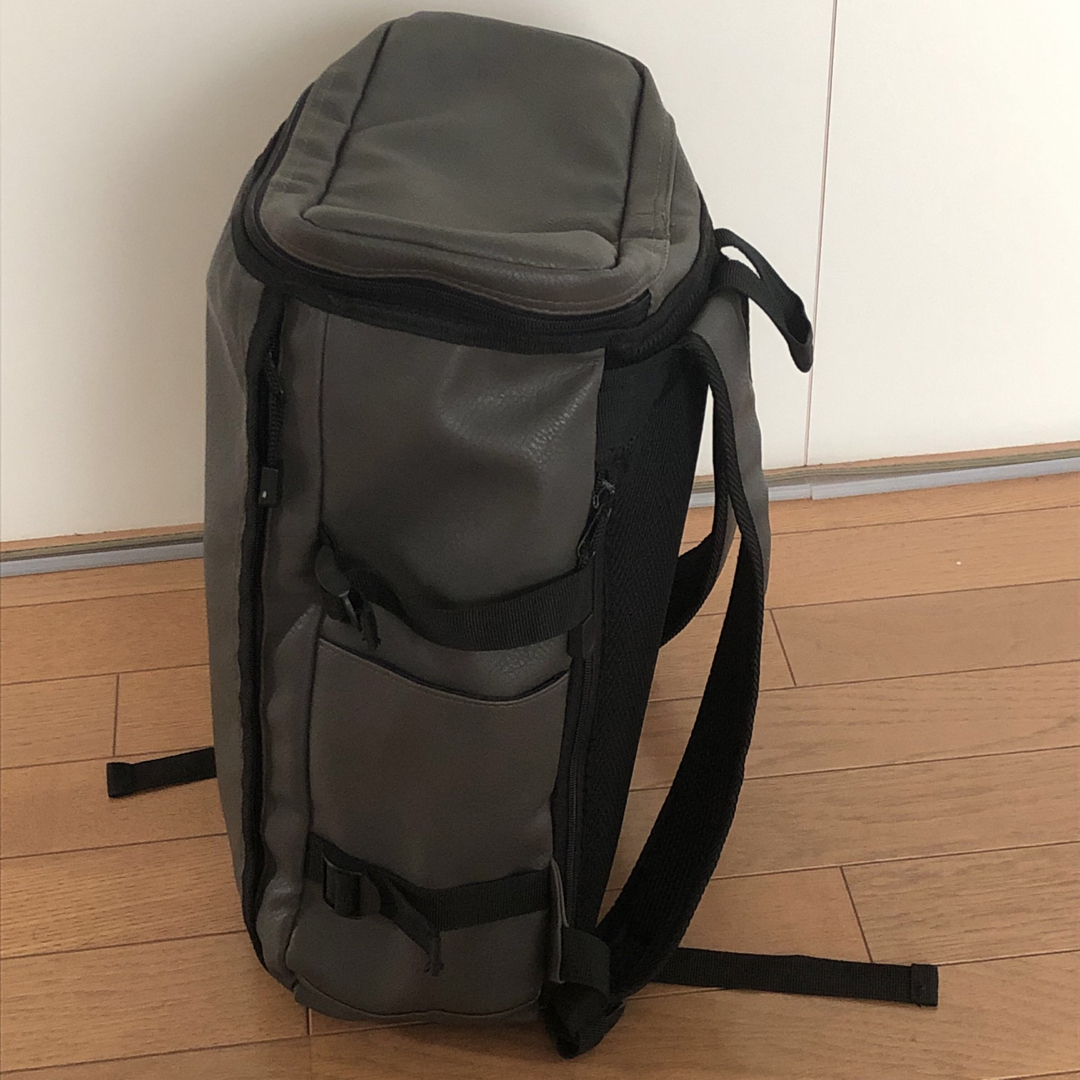 Dual Master グレー バックパック メンズのバッグ(バッグパック/リュック)の商品写真