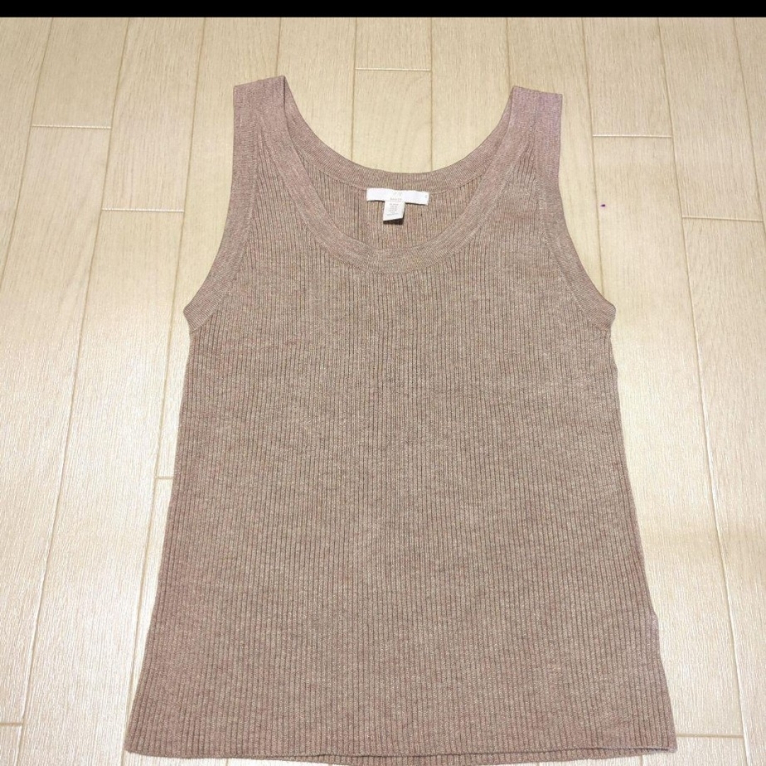 H&M(エイチアンドエム)の美品　Ｈ＆Ｍ　リブニットタンクトップ　ベージュ　M レディースのトップス(ニット/セーター)の商品写真