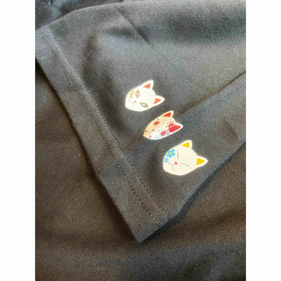 鬼滅の刃(キメツノヤイバ)の【即購入可能】美品 鬼滅の刃 Tシャツ M-Lサイズ（送料込み） メンズのトップス(Tシャツ/カットソー(半袖/袖なし))の商品写真
