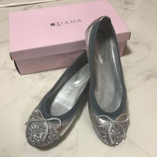 ダイアナ(DIANA)のダイアナ シルバーラメのバレエシューズ(バレエシューズ)