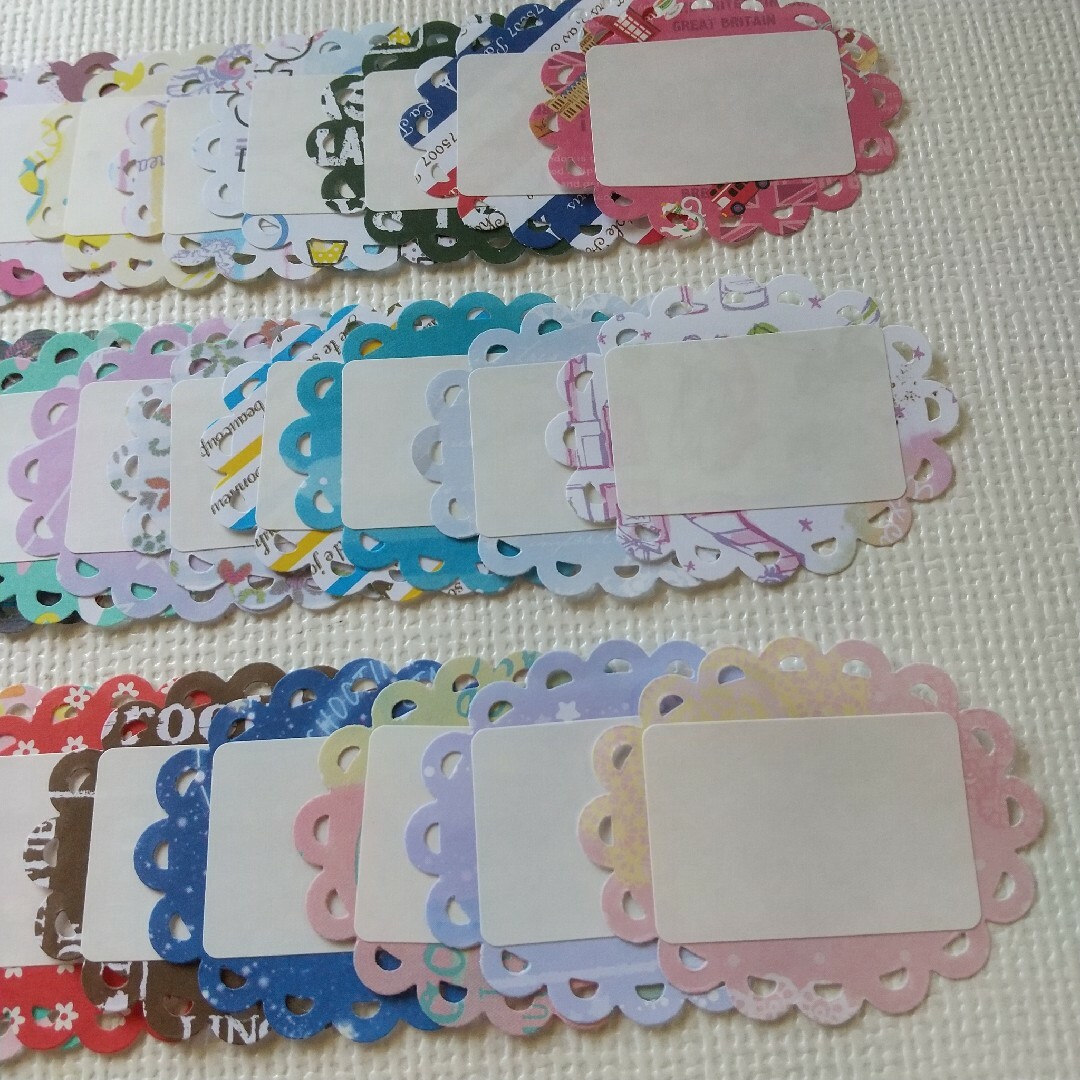 レース型コメントカード#1849　　25枚 柄MIX メッセージカード ハンドメイドの文具/ステーショナリー(カード/レター/ラッピング)の商品写真