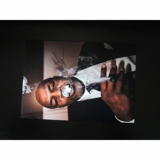 A4 額付き ポスター マイクタイソン Mike Tyson スーツ けむり ☆(フォトフレーム)