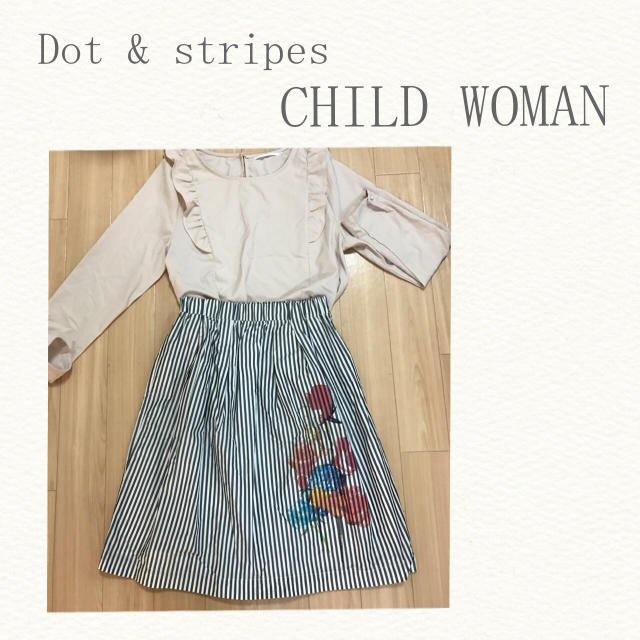 Dot&Stripes CHILDWOMAN(ドットアンドストライプスチャイルドウーマン)のストライプ花柄転写スカート レディースのスカート(ひざ丈スカート)の商品写真