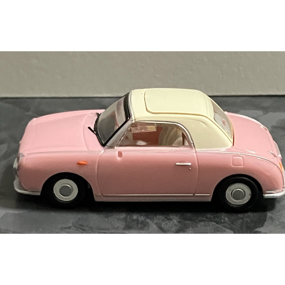 カプセルトイ　ガチャ　日産フィガロ　ミニカー エンタメ/ホビーのおもちゃ/ぬいぐるみ(ミニカー)の商品写真