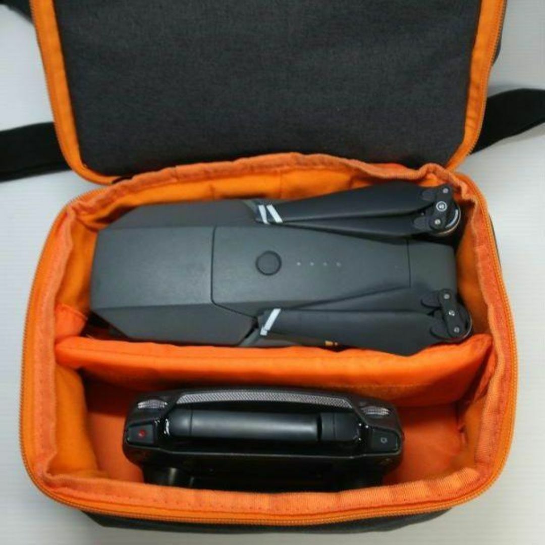 ドローン DJI Mavic Pro 収納バッグセット エンタメ/ホビーのおもちゃ/ぬいぐるみ(ホビーラジコン)の商品写真