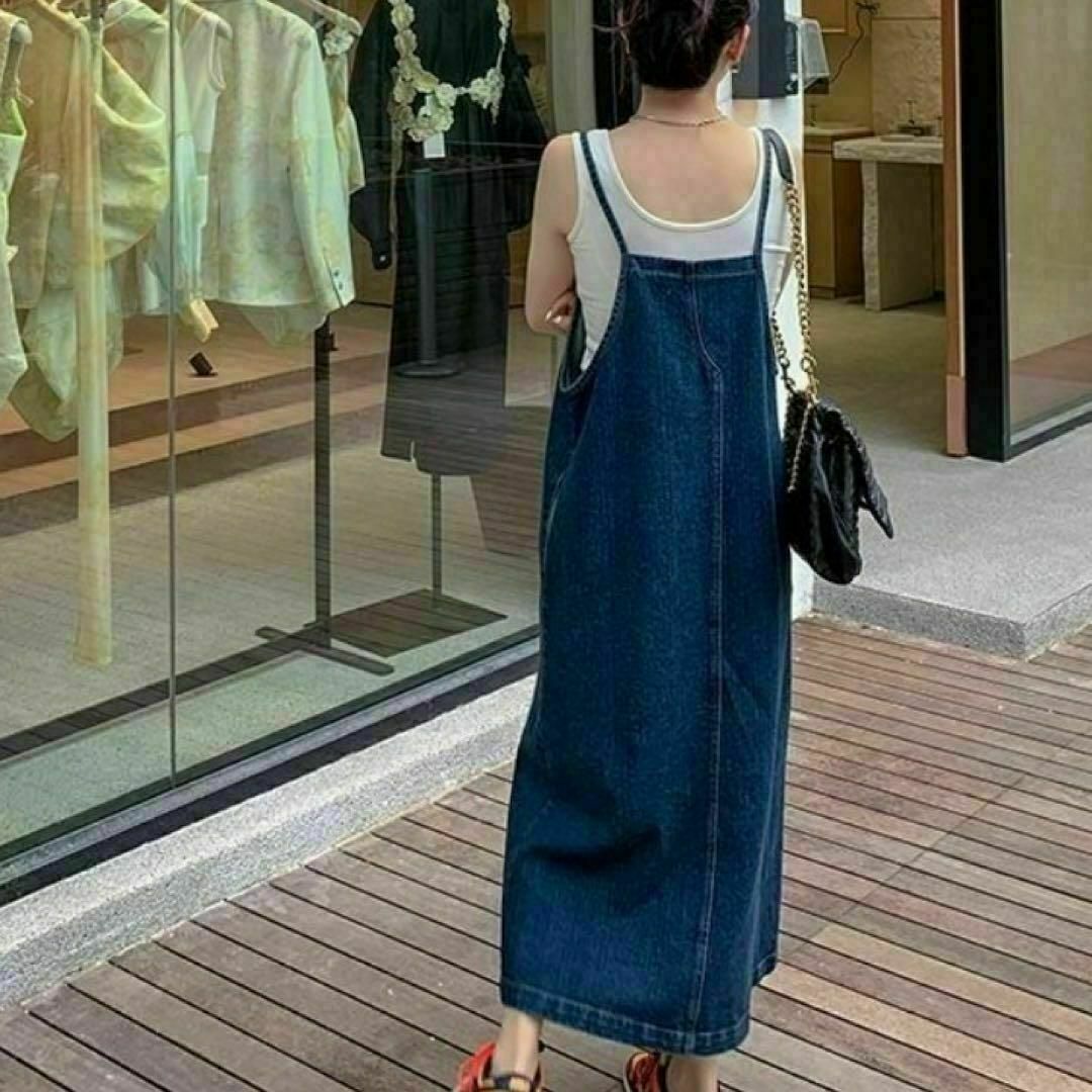 XL デニムサロペット　キャミワンピ　オールシーズン　着やせ　人気　マキシ丈 レディースのワンピース(ロングワンピース/マキシワンピース)の商品写真