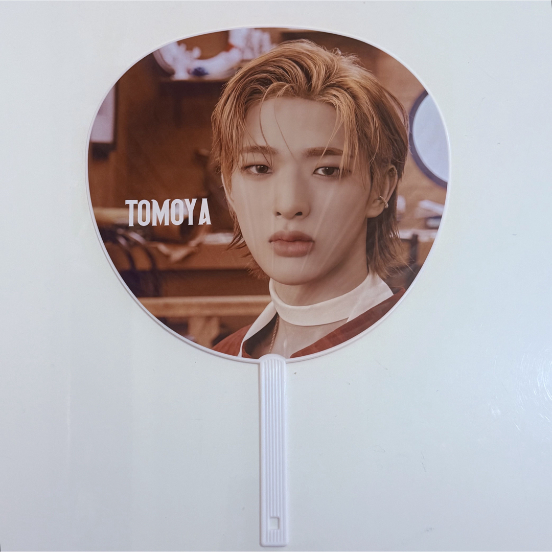  NEXZ TOMOYA うちわ エンタメ/ホビーのタレントグッズ(アイドルグッズ)の商品写真