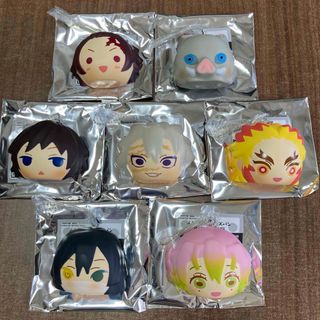 7個セット　スクイーズ　鬼滅の刃　ふかふかスクイーズパン(キーホルダー)