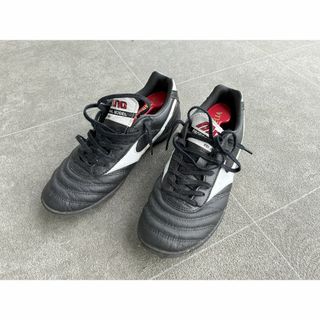 mizuno モレリア　フットサルシューズ　TF用