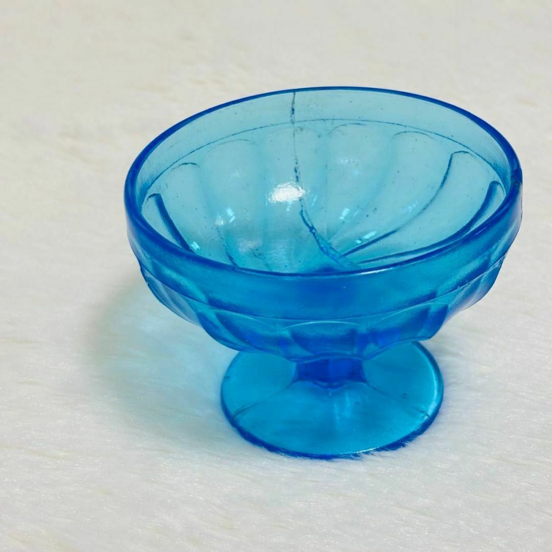気泡入りブルーガラス かき氷ボウル アンティーク風 脚付き小物入れ アイス 骨董 ハンドメイドの生活雑貨(食器)の商品写真