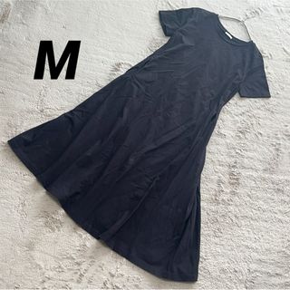 【美品】 GU ジーユー Aラインワンピース ブラウン M