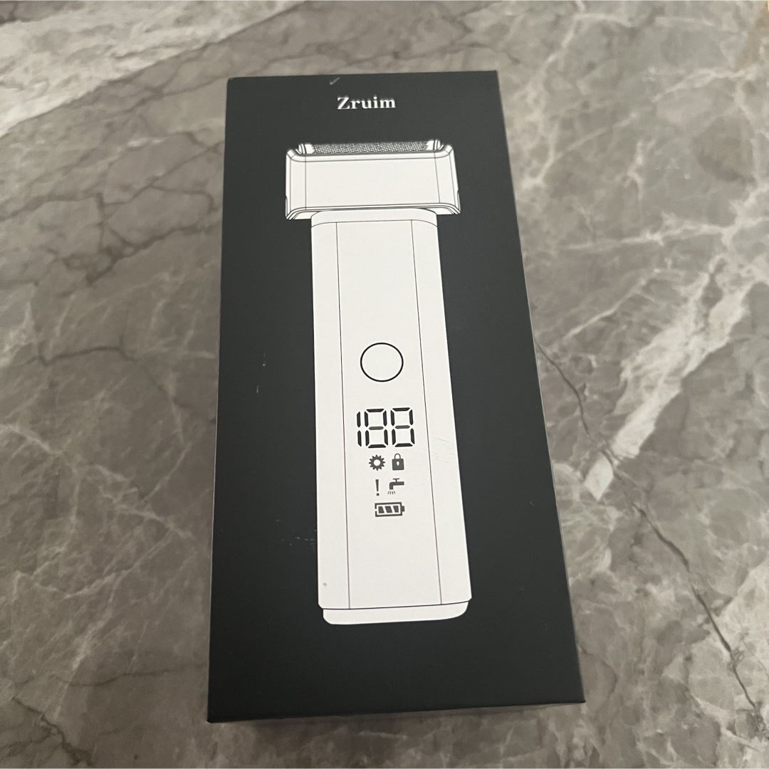 【新品】ひげそり 電動シェーバー 往復式 防水 電気シェーバー 髭剃り スマホ/家電/カメラの美容/健康(メンズシェーバー)の商品写真