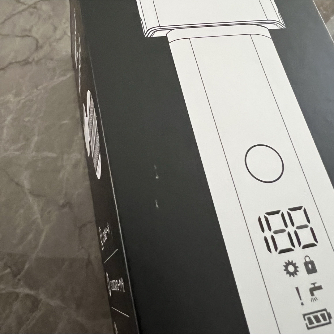 【新品】ひげそり 電動シェーバー 往復式 防水 電気シェーバー 髭剃り スマホ/家電/カメラの美容/健康(メンズシェーバー)の商品写真