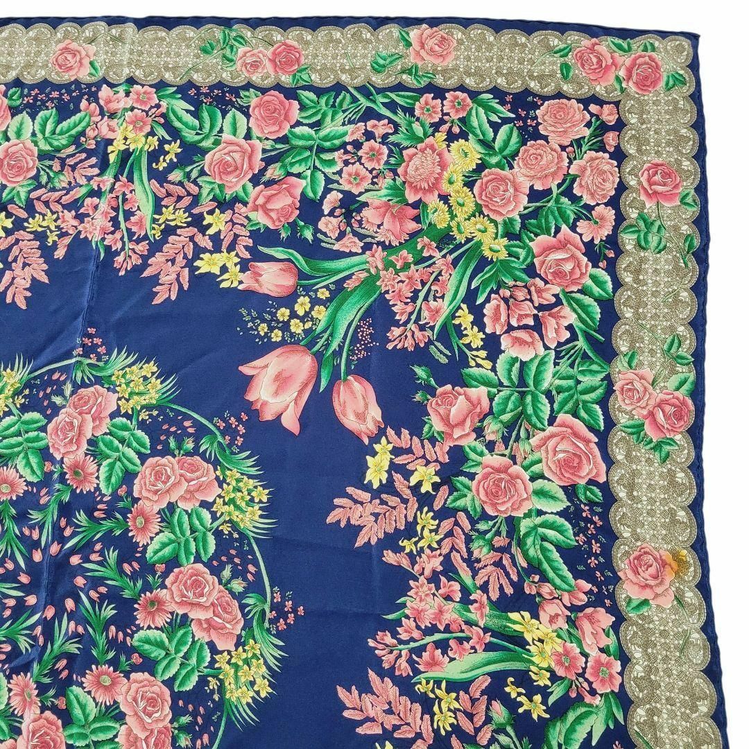 ヴィンテージディオール 花柄フラワーシルクオールドスカーフ ブルー ホワイト系 Christian Dior - Christian Dior スカーフ 87×84 フラワー柄