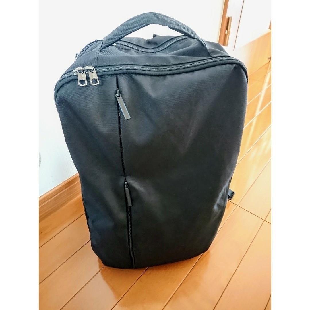 WORKMAN(ワークマン)の🚶【訳あり】ワークマン　CORDURA　軽量 バッグパック ブラック 約22L メンズのバッグ(バッグパック/リュック)の商品写真