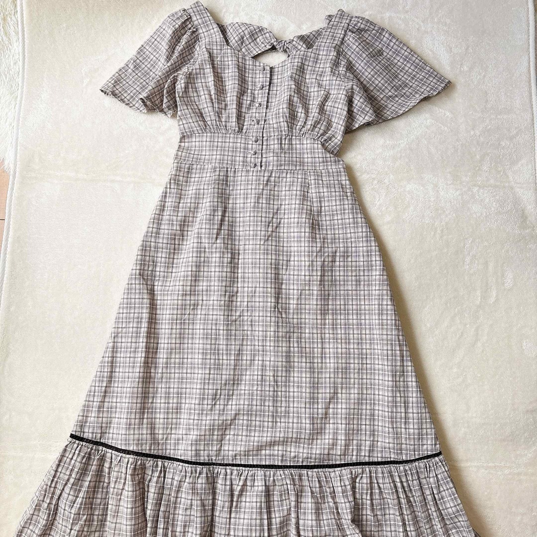 OLIVEdesOLIVE(オリーブデオリーブ)の【新品タグ付き】OLIVEdesOLIVE 背中みせワンピース チェック ロング レディースのワンピース(ロングワンピース/マキシワンピース)の商品写真