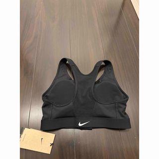 ナイキ(NIKE)のNike ブラックスポーツブラ ジッパー付きメッシュ(ウェア)