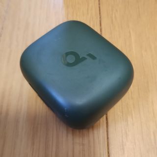 アンカー(Anker)のAnker Soundcore P30i　イヤホンケース　充電器　充電ケース 　(ヘッドフォン/イヤフォン)