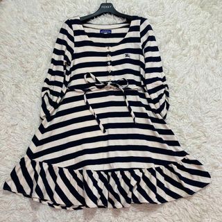 バーバリーブルーレーベル(BURBERRY BLUE LABEL)のパーリーブルーレーベル　ポーターフリル膝丈ワンピース　ネイビー　ロゴ　38(ひざ丈ワンピース)