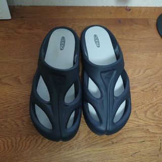 KEEN - キーン　シャンティ　27センチ