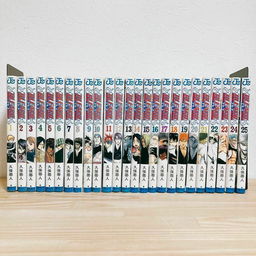 【全巻初版】BLEACH ブリーチ 全74巻+2冊セット 久保帯人 ジャンプ エンタメ/ホビーの漫画(全巻セット)の商品写真