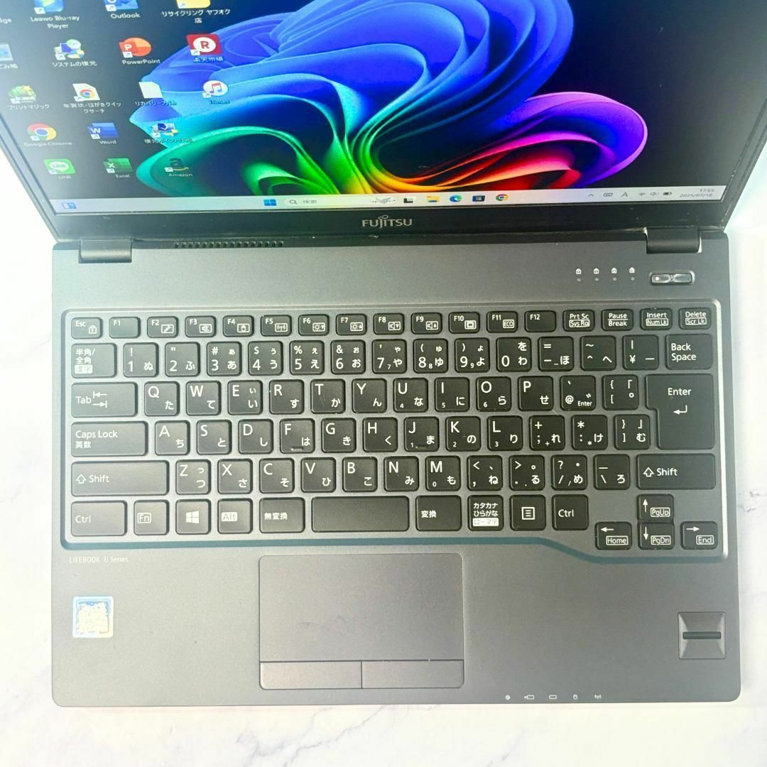 富士通(フジツウ)の超薄型軽量！MSオフィス付き・メモリ8GB・SSDで快速・指紋・ノートパソコン スマホ/家電/カメラのPC/タブレット(ノートPC)の商品写真