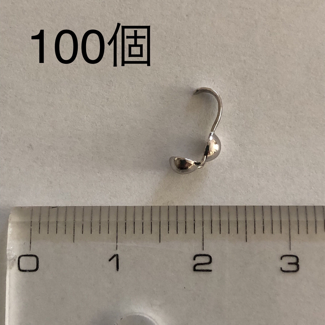 ★ボールチップ　100個　銀色　作ろ！ドットコム　トーホーキャピタル ハンドメイドの素材/材料(各種パーツ)の商品写真