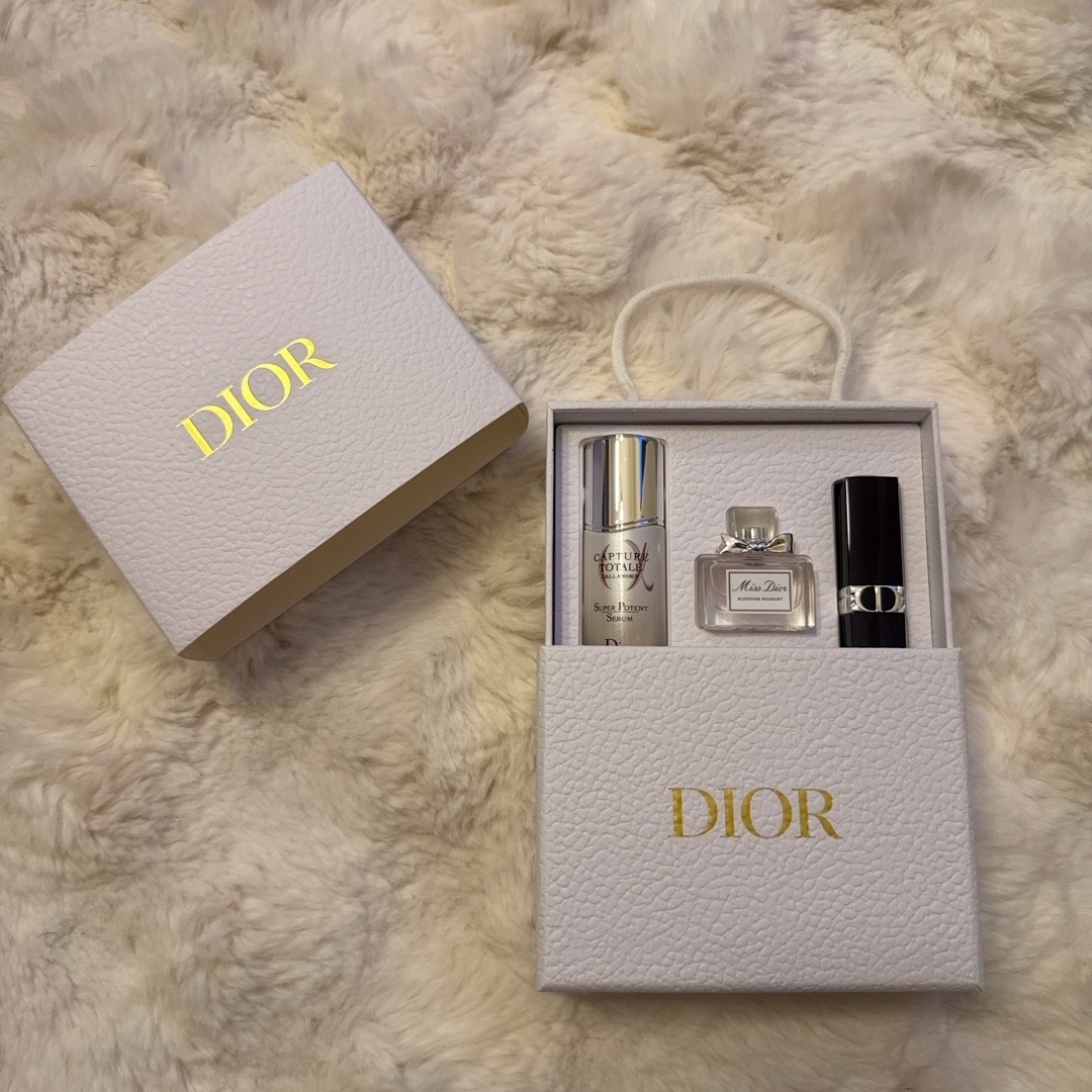 Dior まとめ売り セット売り コスメ Christian Dior - Dior コスメセットの通販 by ╰(*´︶`*)╯♡'s