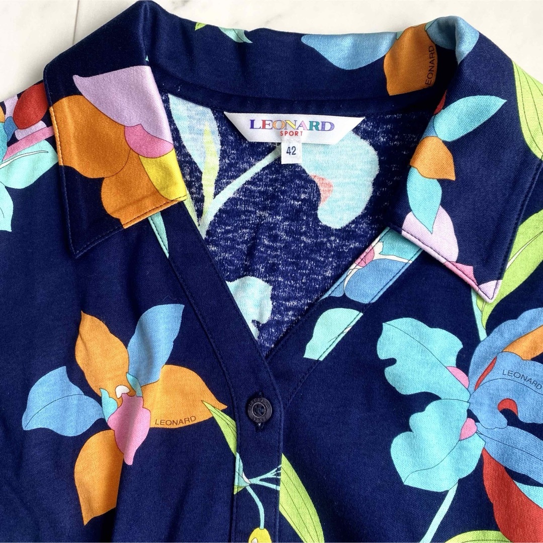 LEONARD - 極美品 レオナール フラワープリント ベルト付き