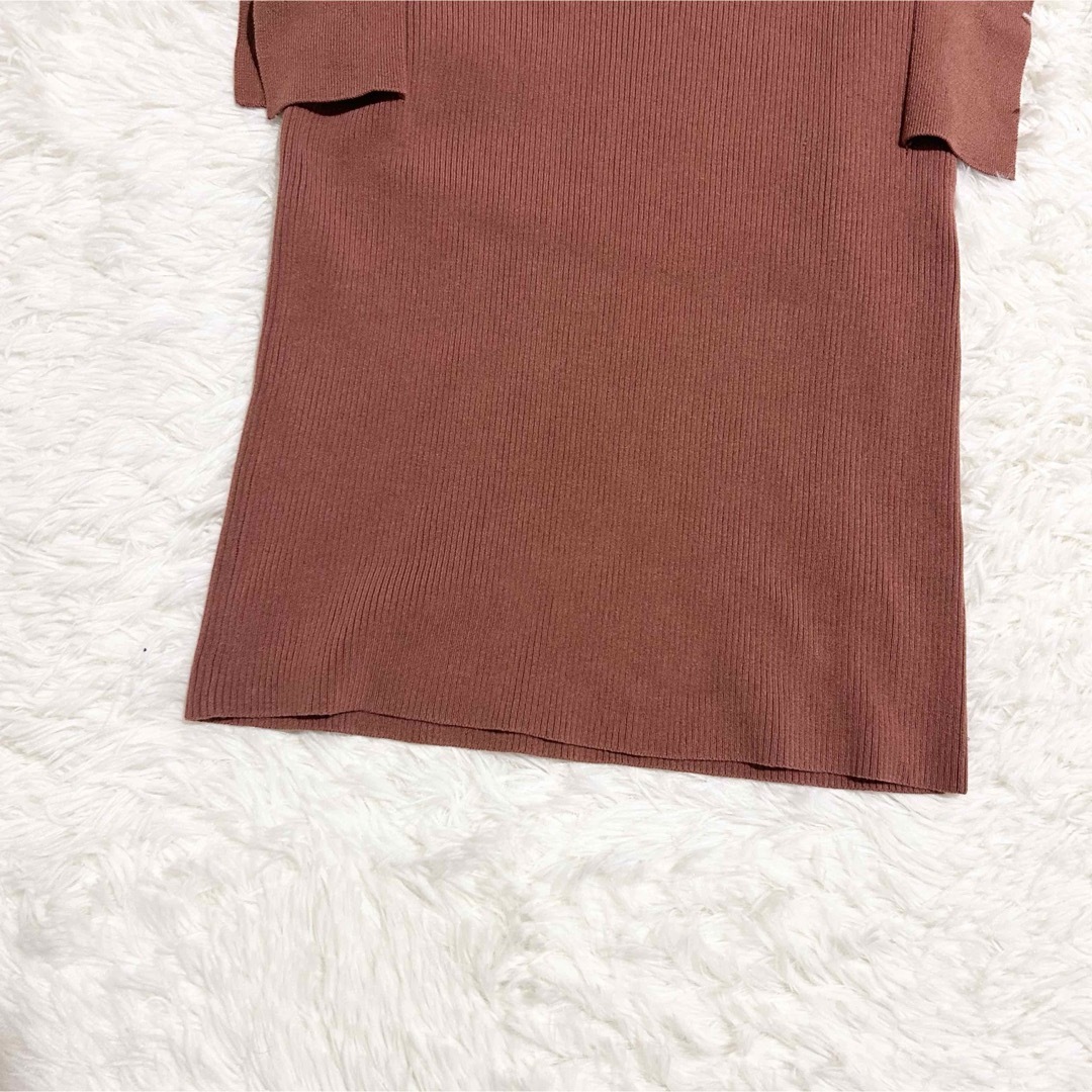 CLANE(クラネ)の極美品 【CLANE(クラネ)】スクエアスリーブニットトップス ブラウン レディースのトップス(ニット/セーター)の商品写真