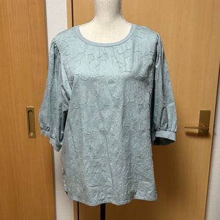 フェリシモ(FELISSIMO)のUSHAGI様専用出品です。No.1619❣️花柄ﾁｭﾆｯｸ❣️うすｸﾞﾘｰﾝ(チュニック)
