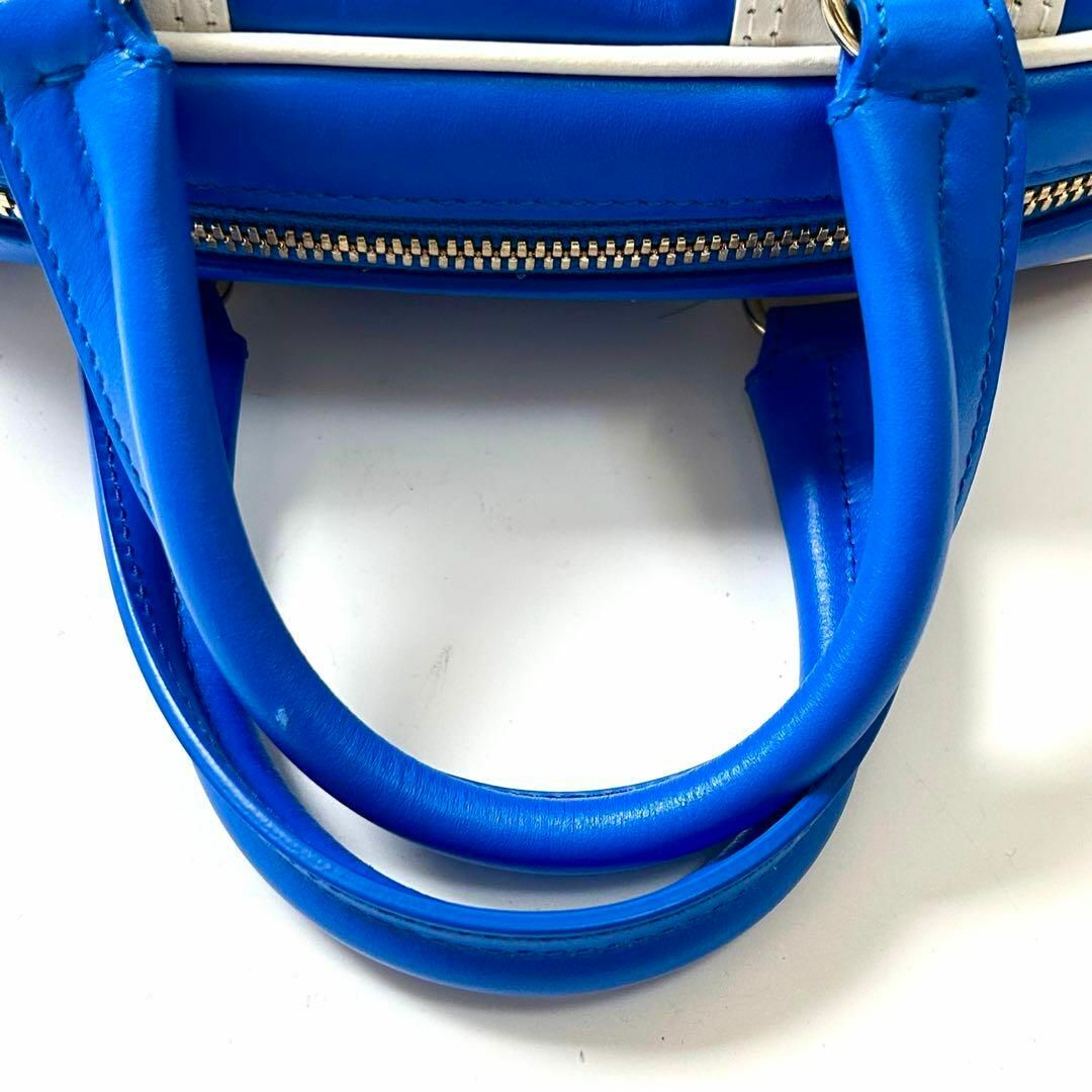 Dior(ディオール)のDior VIBE ヴァイブ　ボウリングバッグ　カーフ　ショルダーハンドバッグ レディースのバッグ(ショルダーバッグ)の商品写真