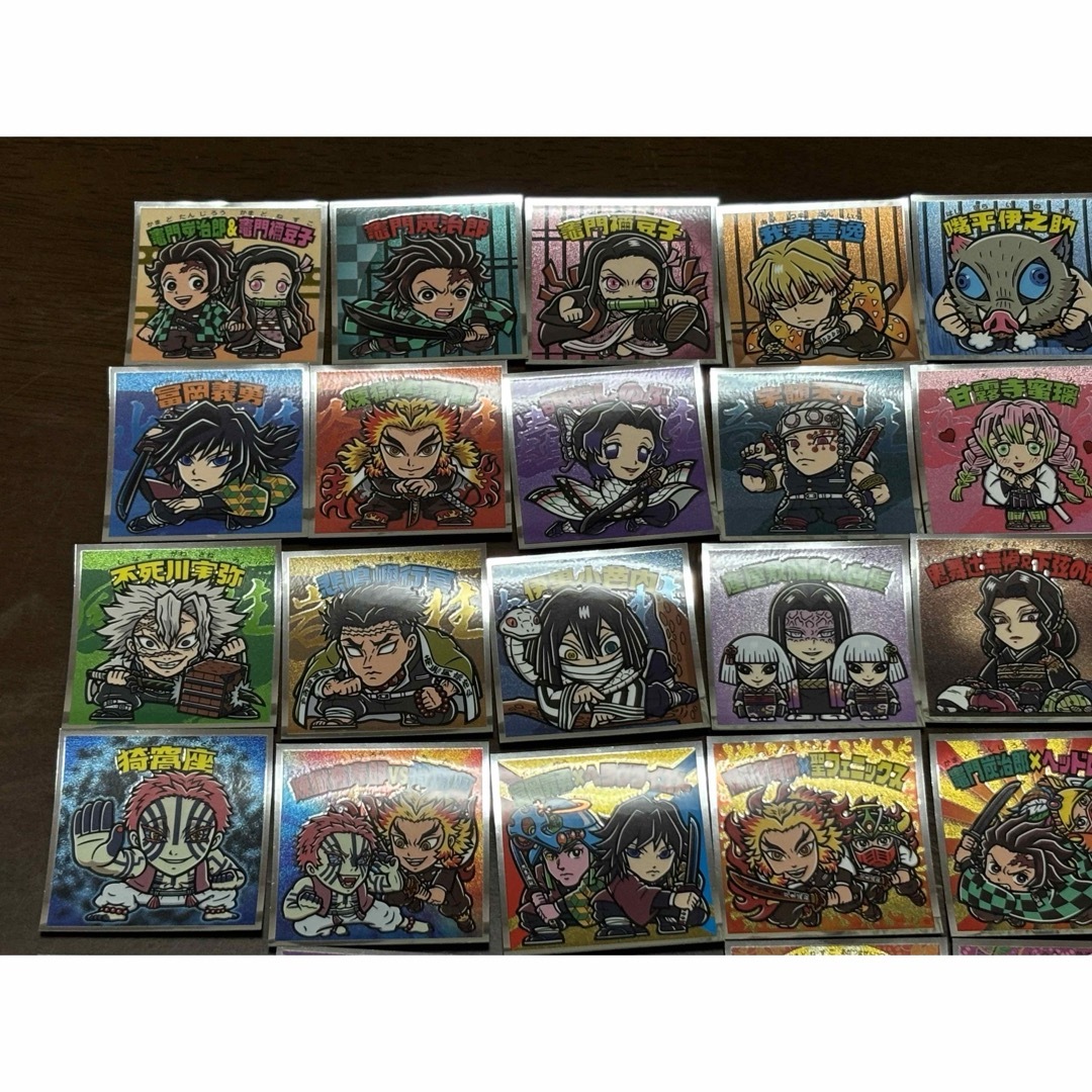 鬼滅の刃(キメツノヤイバ)の鬼滅の刃　ビックリマン　シール　31枚 エンタメ/ホビーのおもちゃ/ぬいぐるみ(キャラクターグッズ)の商品写真