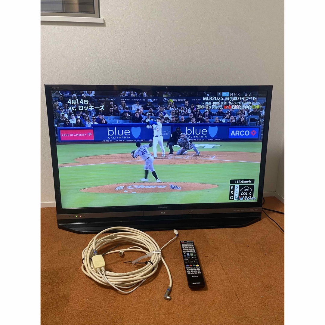 SHARP(シャープ)のSHARP LC-40DR9 Blu-ray録画HDD内蔵 テレビ40V型 スマホ/家電/カメラのテレビ/映像機器(テレビ)の商品写真