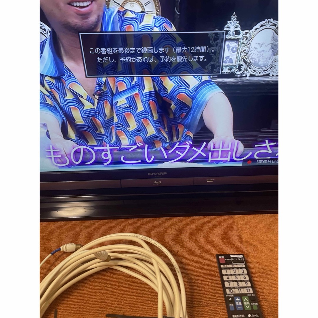 SHARP(シャープ)のSHARP LC-40DR9 Blu-ray録画HDD内蔵 テレビ40V型 スマホ/家電/カメラのテレビ/映像機器(テレビ)の商品写真